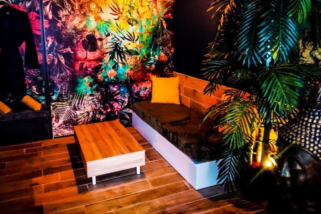 Ferienwohnung Jade Hammam & Jacuzzi Brie-Comte-Robert Exterior foto